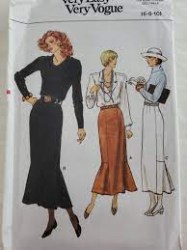 9753 VOGUE VERY EASY LONG STRAIGHT SKIRT WITH LOWER FLOUNCE PATTERN 12-16
